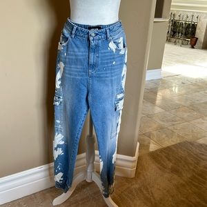 Baggy paint, print, cargo jeans, never worn